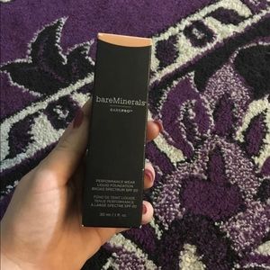 (NIB) bare minerals foundation